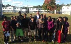 Local solon visits Robinson Gardens teens